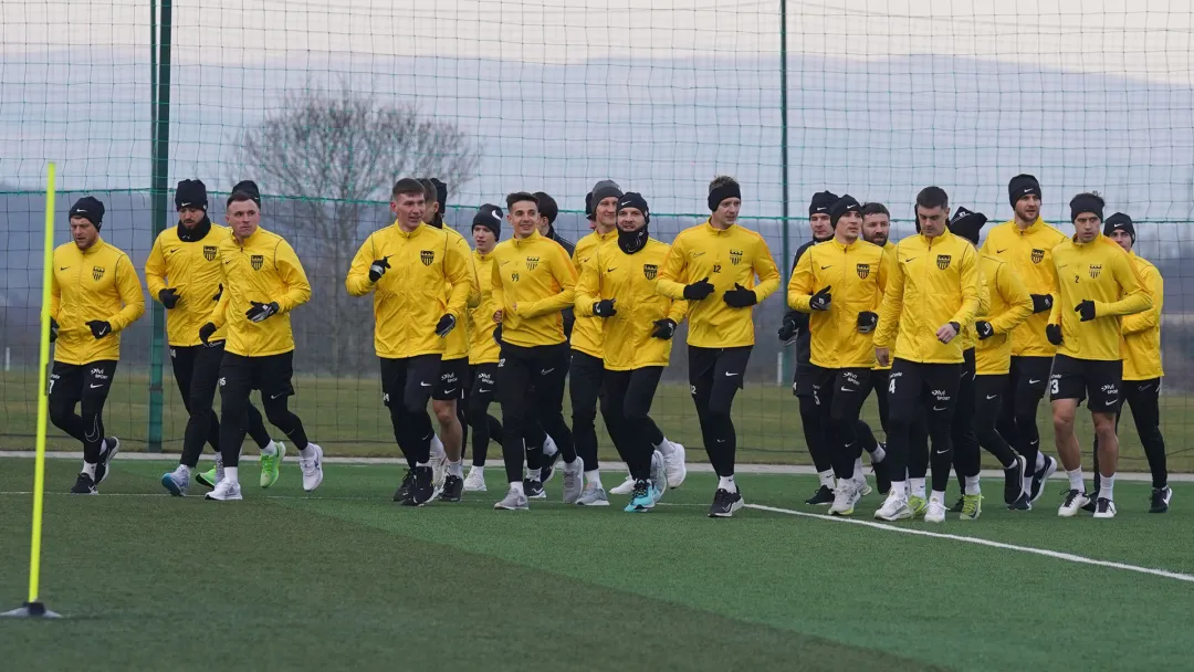 Початок роботи на Закарпатті: «Буковина» провела перше тренування