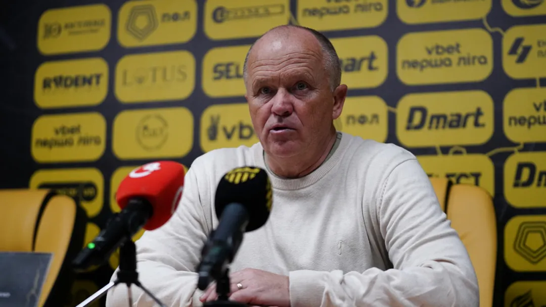 Олег Дулуб: «Я здивований якістю газону в Чернівцях - це поле набагато краще, ніж у Тернополі»