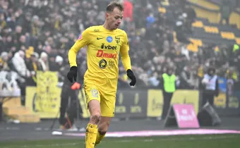 Євген Підлепенець – у символічній збірній та герой 18-го туру у VBET Першій лізі! 