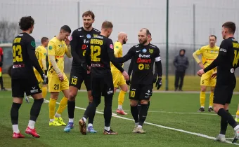 «Буковина» розгромила ФК «Ужгород» у третьому зимовому спарингу
