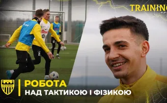 НАРОЩУЄМО ОБЕРТИ | Плакса – про 90 хвилин у першому спарингу та вимоги тренерів на зборах (ВІДЕО)