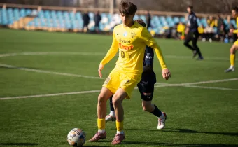 «Буковина-2» впевнено перемогла УСК «Довбуш» у контрольному матчі