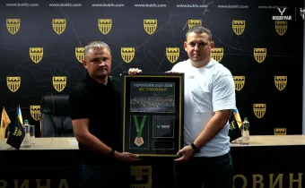 Міцний фундамент спільних перемог: ФК «Буковина» та «Водограй» продовжують партнерство!