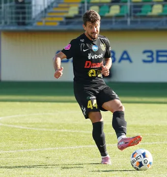 Вадим Вітенчук – гравець матчу «Лівий берег» - «Буковина» за версією вболівальників! 