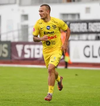 Віталій Дахновський – гравець матчу «Фенікс-Маріуполь» - «Буковина» за версією вболівальників