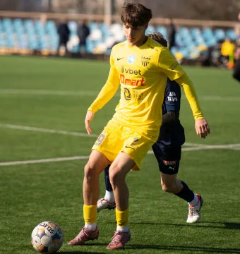 «Буковина-2» впевнено перемогла УСК «Довбуш» у контрольному матчі