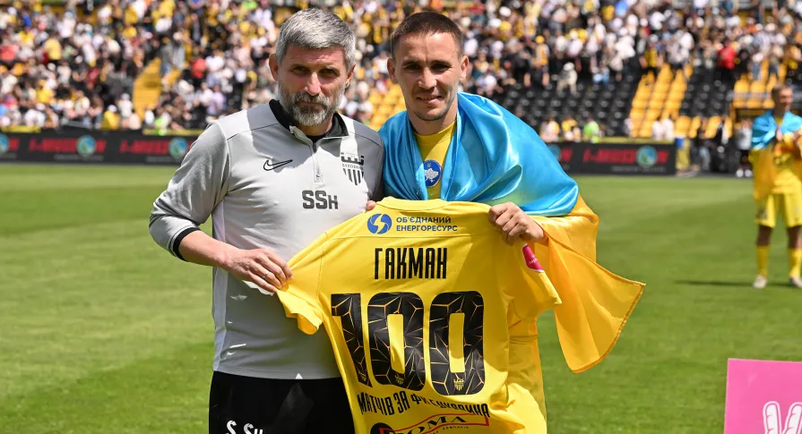 Василь Гакман зіграв 100-й матч за «Буковину»